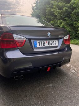 Bmw e90 325i - 5