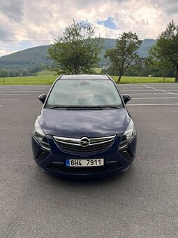 Opel Zafira 1.4T r.v 12/2105 LPG , 7 míst , tažné , - 5