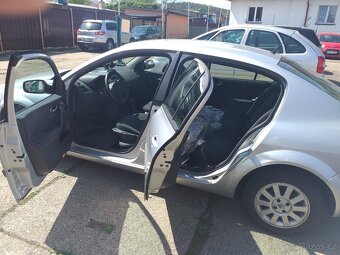 RENAULT MEGANE 1,6 16 V,KLIMA,ESP,ABS,MÁLO NAJETO - 5