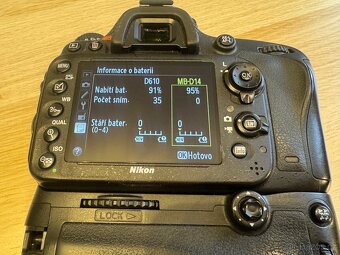 Nikon D610 + Sigma 24-70/2.8 + grip + baterie - 5
