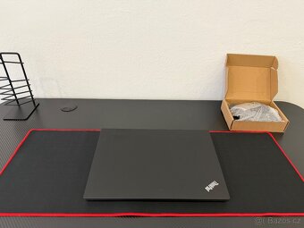 Lenovo ThinkPad T470 - nova baterie / Core i5 / Win 11 - 5