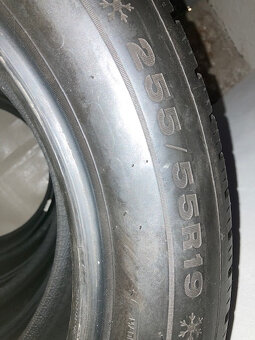 Použité celosezónní pneumatiky na ráfcích R19 - 5