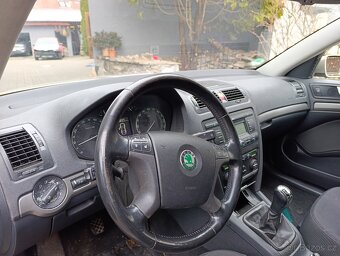 Škoda Octavia 2 1.6 75kw - 5