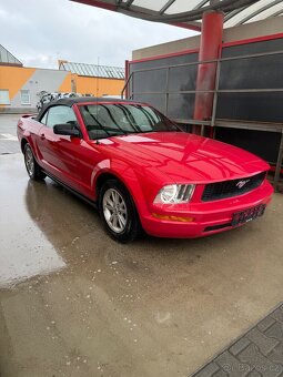 Ford Mustang - 5