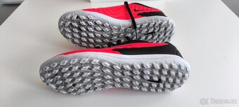 Dětské turfy NIKE PHANTOM vel.36.5 - 5