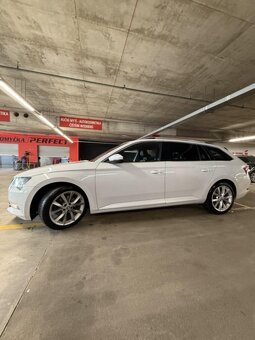 Škoda Superb y3 2 litr 140 kW - 5