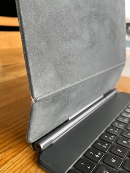 Apple Magic Keyboard pro iPad 11” - 5