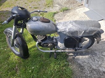 Jawa /CZ 150/352 - 5