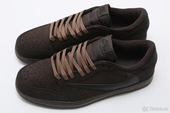 Air Jordan 1 Low Travis Scott Velvet Brown - 5