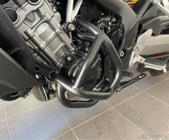 Honda cb 650 f - 5