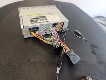 Autoradio JVC USB/AUX - 5