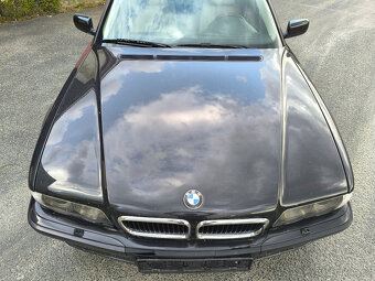 Bmw e38 735i 175kw veškeré náhradní díly z vozu - 5