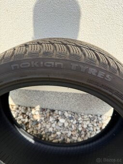 4x Zimní pneu Nokian 245/40 R20 - 5