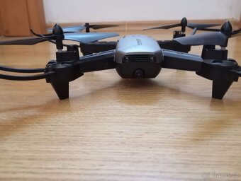 dron swift s kamerou od firmy vanguard drone - 5