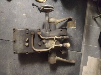 Zetor 4011 hydraulika, ramena, závěs, konzole - 5