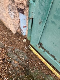 Plechová dvoukřídlá vrata garážová - 5