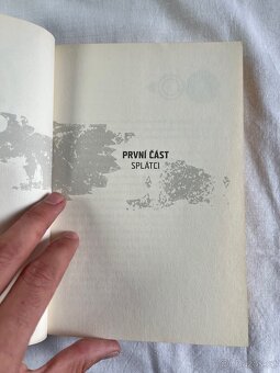 Hunger Games od Suzanne Collinsové - 5