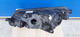 PP SVĚTLO XENON ŠKODA SUPERB III - 5