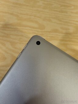 Apple IPad 9.7 (2018) - 5