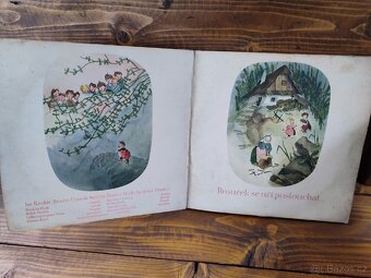 Staré vinylové desky v kompletech cca 5ks v serii - 5