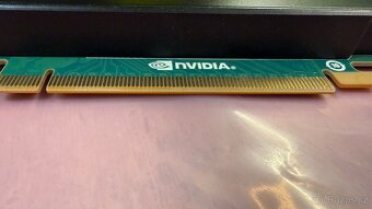 Nvidia Quadra M4000 - 5