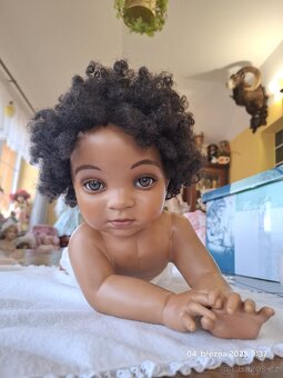 Sběratelská porcelánová panenka - 5