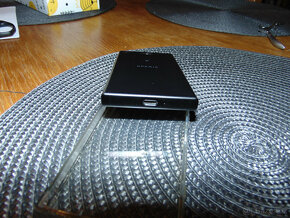 Sony Xperia XZ1 Compact černý - 5