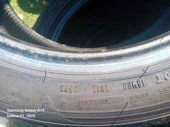 245/45-18 Goodyear - 5
