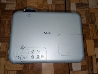 Projektor Nec Vt 770 starší funkční bez d.o. - 5