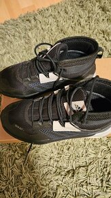 Trekingové boty Adidas Terrex Mid 33,5 - 5