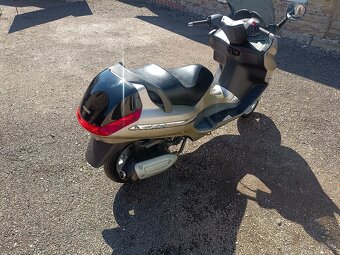 Piaggio x8 125 cz doklady v ceně - 5