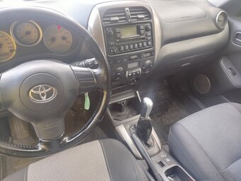 Toyota rav4 - 5