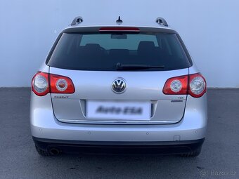 Volkswagen Passat 1.6 TDi , 77 kW nafta, 2009 - 5