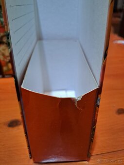 Filmy na DVD + zásobníky - 5