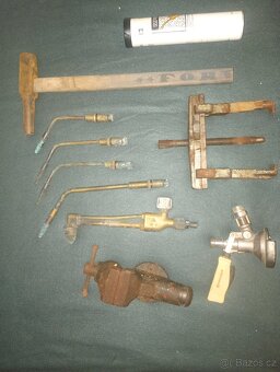 Různé pracovní pomůcky - 5