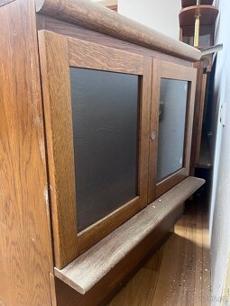 Skříně-komody-vitríny - 5