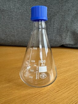 Laboratorní sklo mix - 5