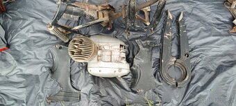 Prodám torzo motocyklu ČZ 125/453 - 5