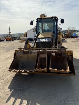 CAT 427 F2 - traktorbagr - 5