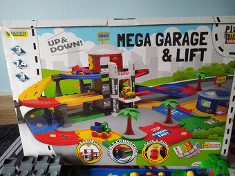 Mega garáž 3 patra - 5