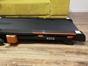 Běžecký pás HRS T-400S (autosklon, 3HP, 45x126cm, do 130kg) - 5