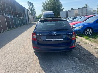 Octavia 3 1.6 TDI 81 KW DSG - 5