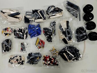 Stavebnice Porsche 911 RSR – plně kompatibilní s LEGO 42096 - 5