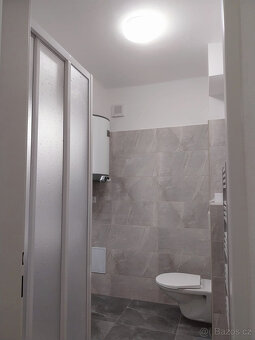 Pronájem bytu 1+kk 36 m² Palackého nám., Polička - 5