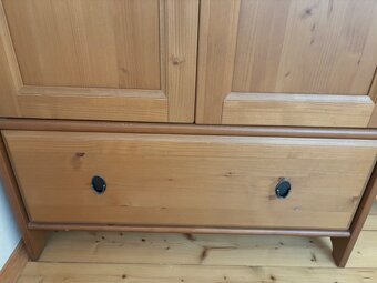 Skříň Leksvik IKEA, masivní borovice, mořidlo antik - 5