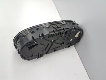 Budíky s maxidotem 1,0 MPi Škoda Fabia III 6V0920730B - 5