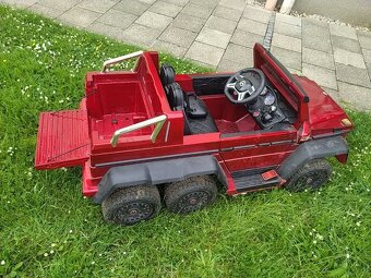 Elektrické autíčko Mercedes G63 6x4 24V - 5