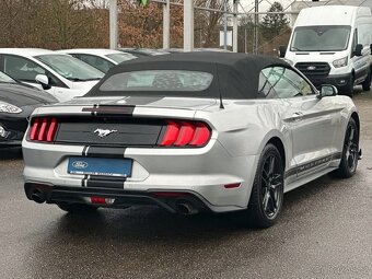 Ford Mustang Convertible, facelift - 5