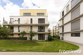 Pronájem bytu 2+kk s terasou a parkovacím stáním, 53 m2 - Pr - 5