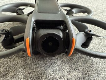DJI Avata 2 + DJI Integra + ovladače + příslušenství - 5